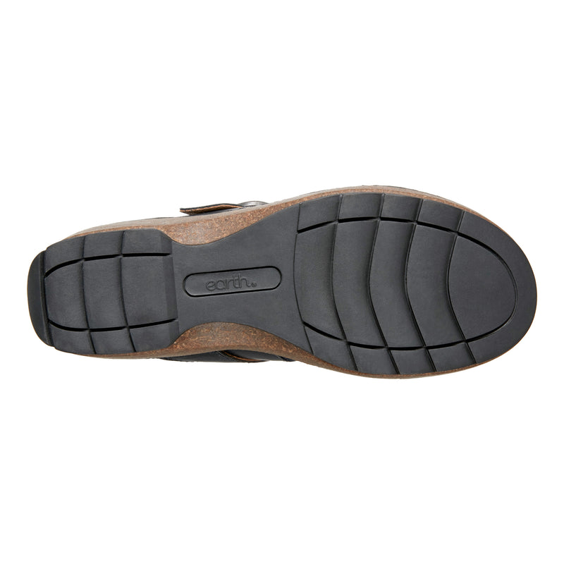 Kulla Slip-on Round Toe Block Heel Casual Mules