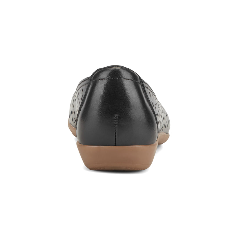 Bentlee Leather Ballet Flats